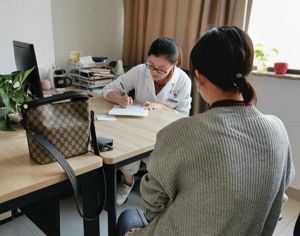 湖州四院美女医生和肛肠打了15年交道 让4万多人摆脱难言之痛